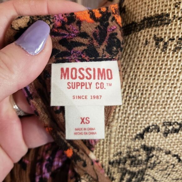 3 for $25 Mossimo Tank - Picture 10 of 11